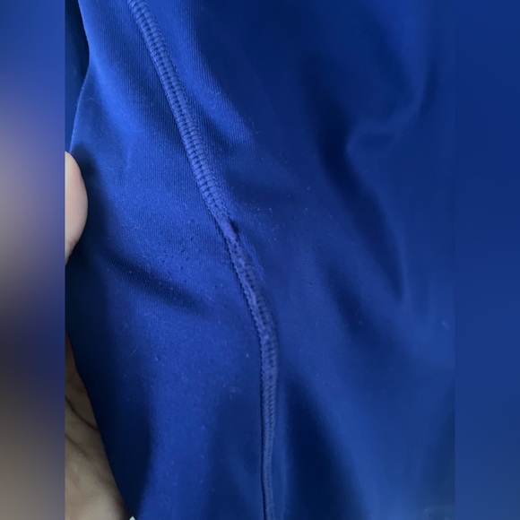 GAP Fit Activewear Top - Picture 5 of 10